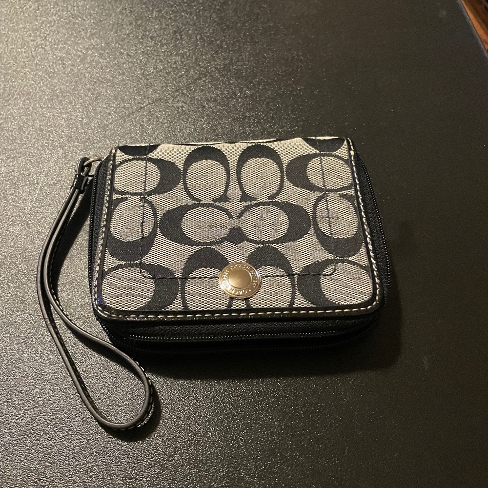Coach Signature Series Wallet Wristlet